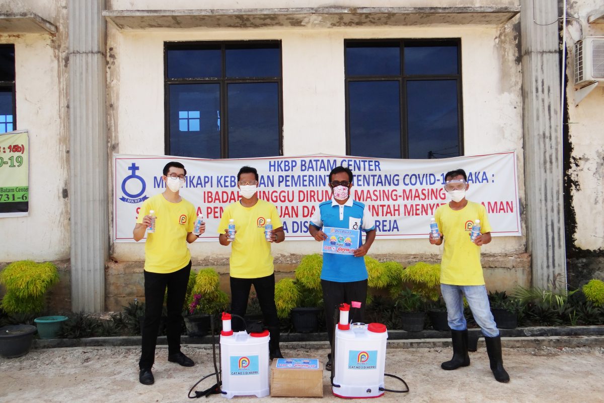 Penyemprotan Cairan Disinfektan PFF PAINT Di Tempat Ibadah, Kelurahan, Sekolah & Lingkungan Sekitar Di Kepri