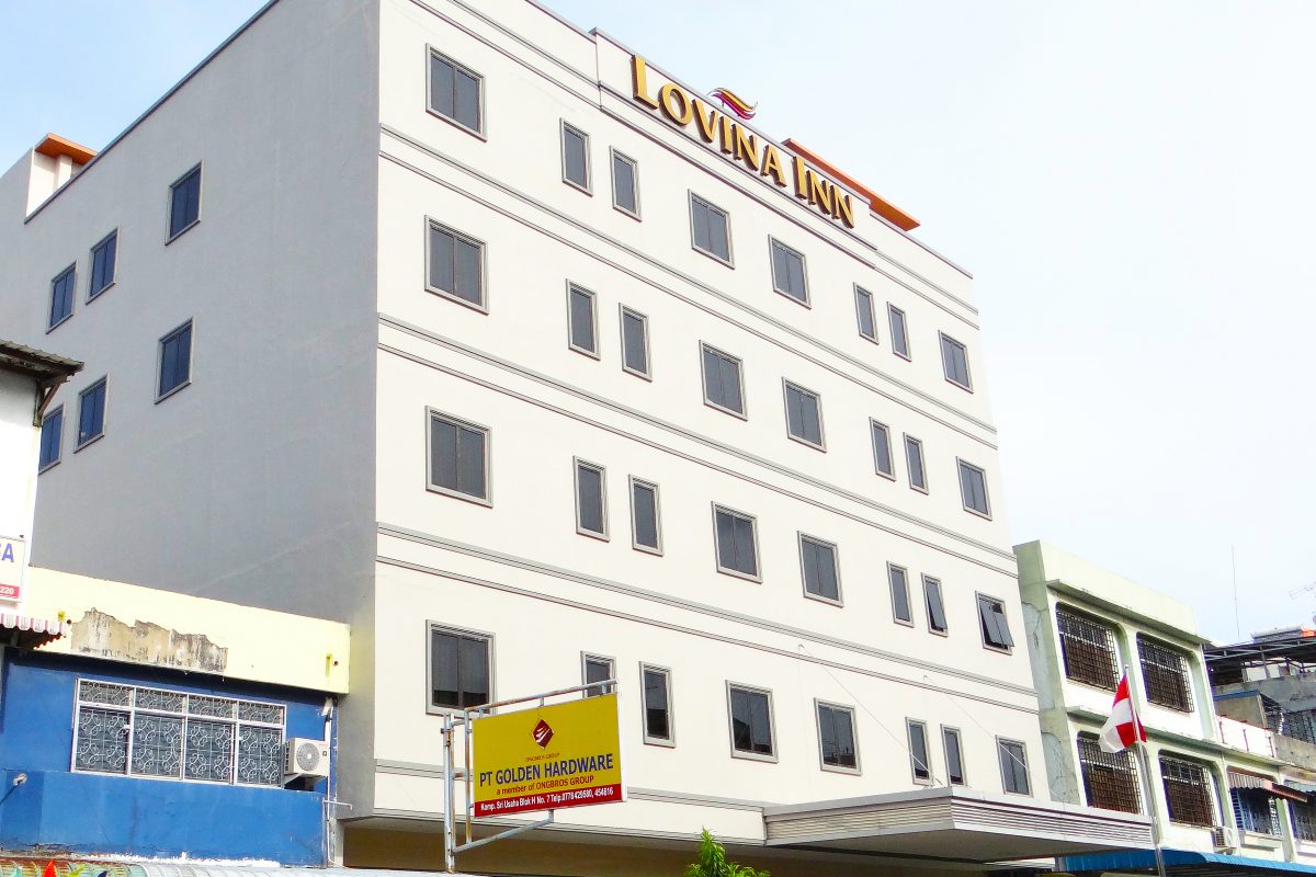 Lovina Inn